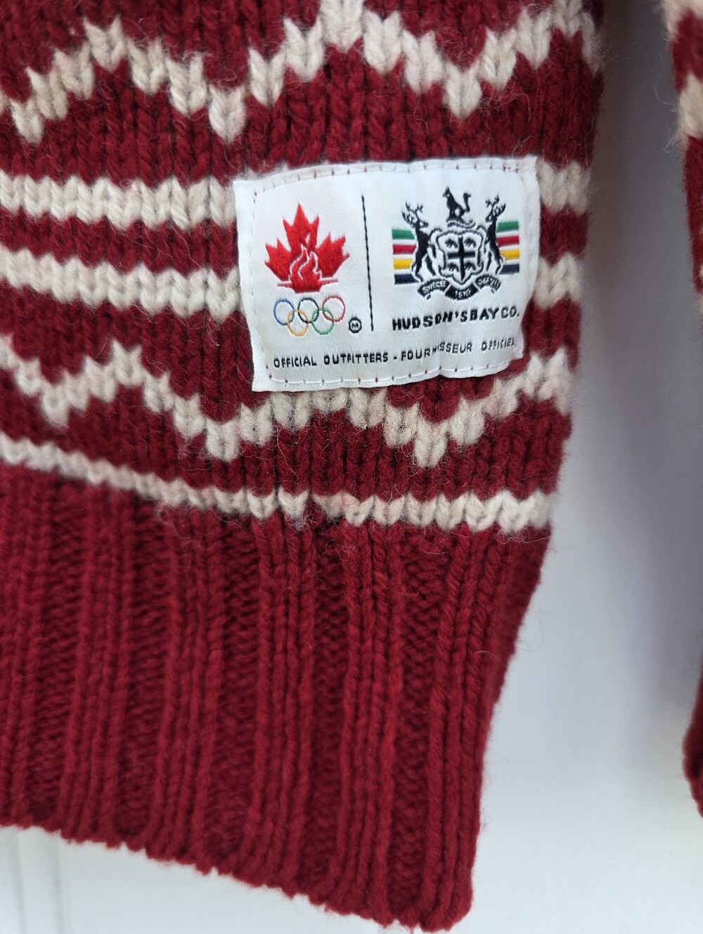 Hudson's Bay Company HBC Team Canada Olympic Cowichan Style Wool Cardigan Medium - Picture 4 of 11